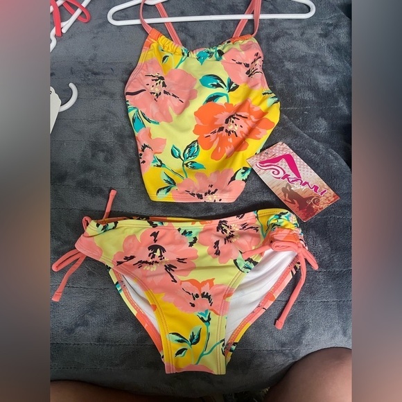 Kanu Surf Other - KANU surf bikini! Size 6x